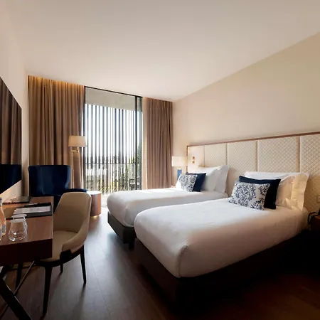 Hotel Curio Collection By Hilton Boeira Garden Porto Portug Vila Nova de Gaia