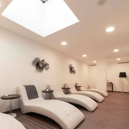 Curio Collection By Hilton Boeira Garden Porto Portug